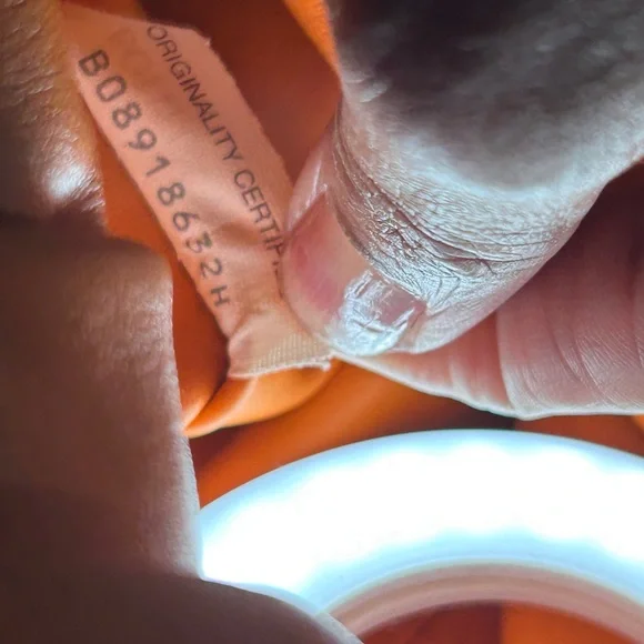 BOTTEGA VENETA Shoulder Pouch leather Bag. Excellent . - Picture 5 of 9